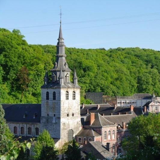Pina'S Appartment Namur Zewnętrze zdjęcie